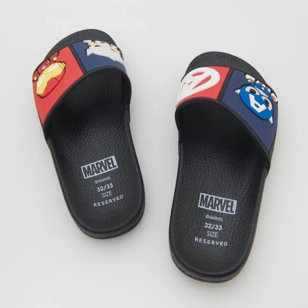 NWT Marvel Avengers Women's Slide Sandal - Picture 3 of 5